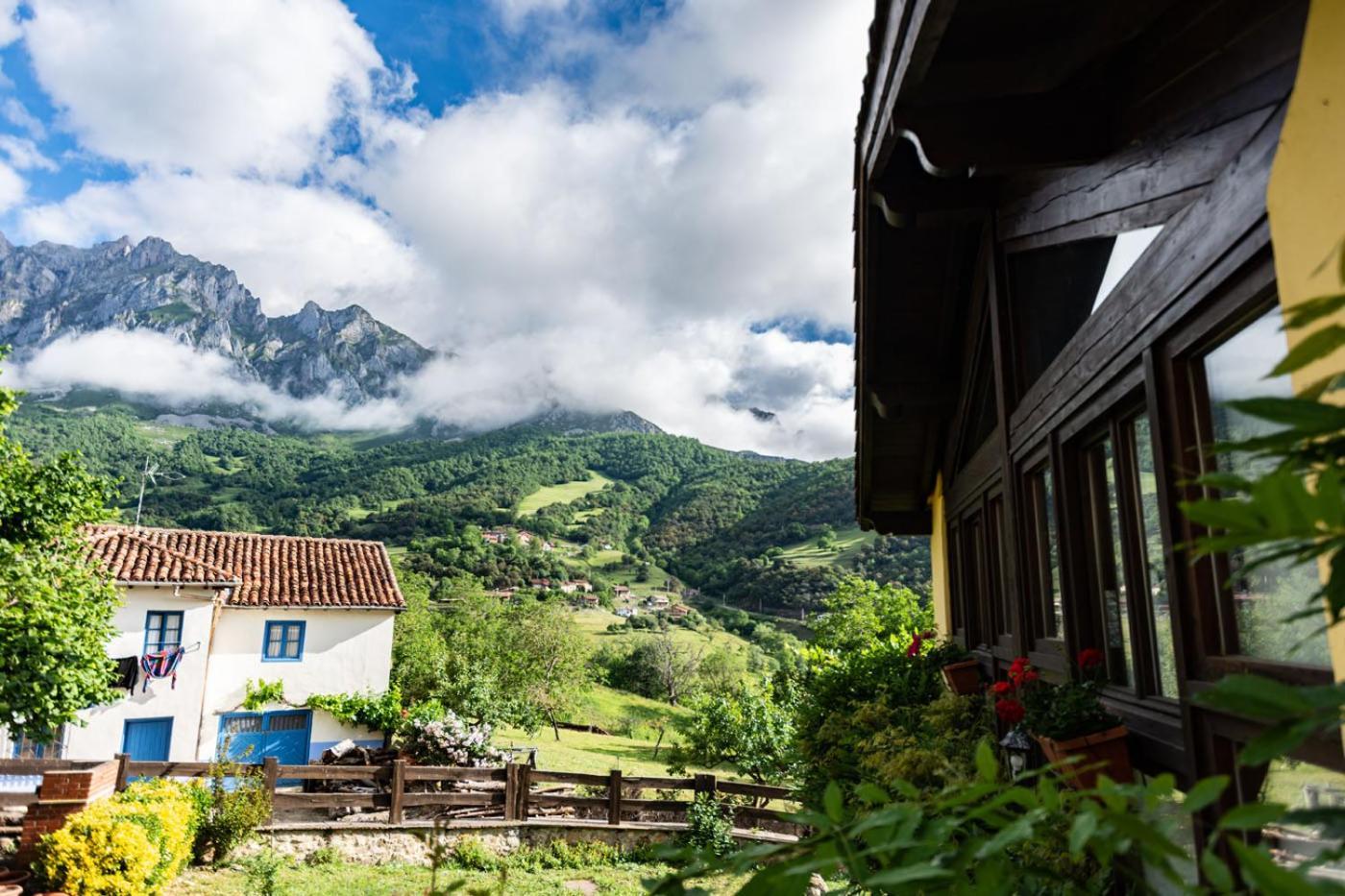 Apartamentos Rurales Los Picos De Redo Camaleño المظهر الخارجي الصورة