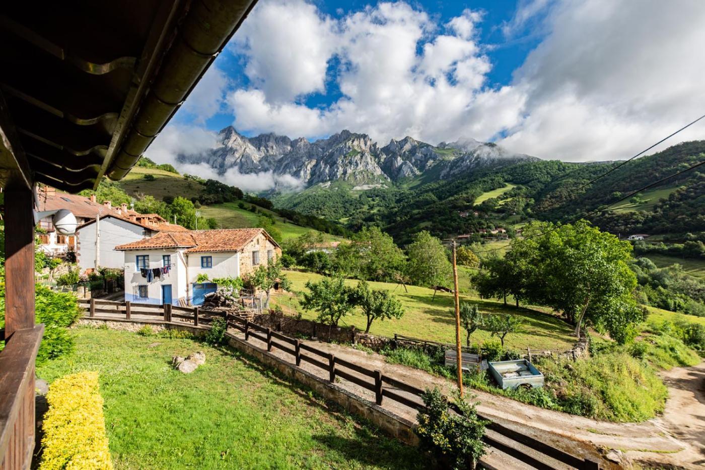 Apartamentos Rurales Los Picos De Redo Camaleño المظهر الخارجي الصورة