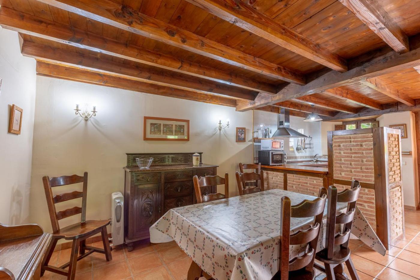 Apartamentos Rurales Los Picos De Redo Camaleño المظهر الخارجي الصورة
