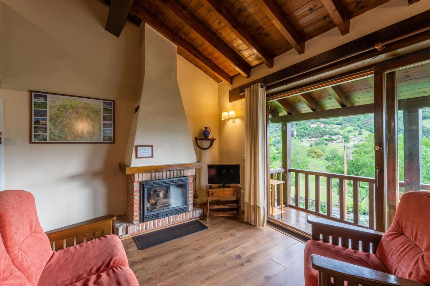 Apartamentos Rurales Los Picos De Redo Camaleño المظهر الخارجي الصورة